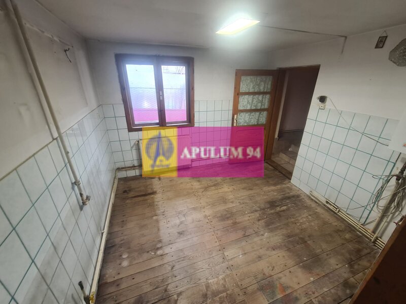 Casa de vanzare in Poiana Tapului