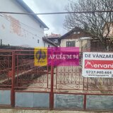 Casa de vanzare in Poiana Tapului